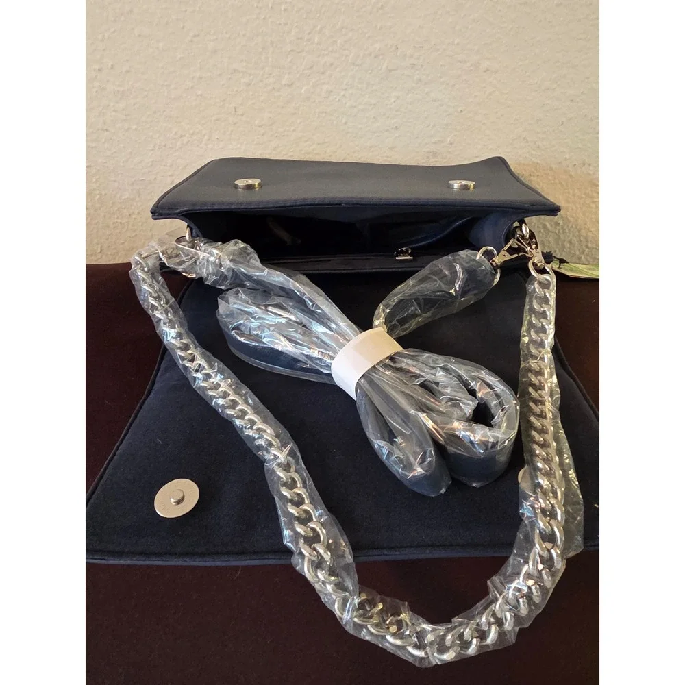 Badgley Mischka Navy Blue Saffiano Crossbody Bag Silver Chain Strap BM Logo NEW
